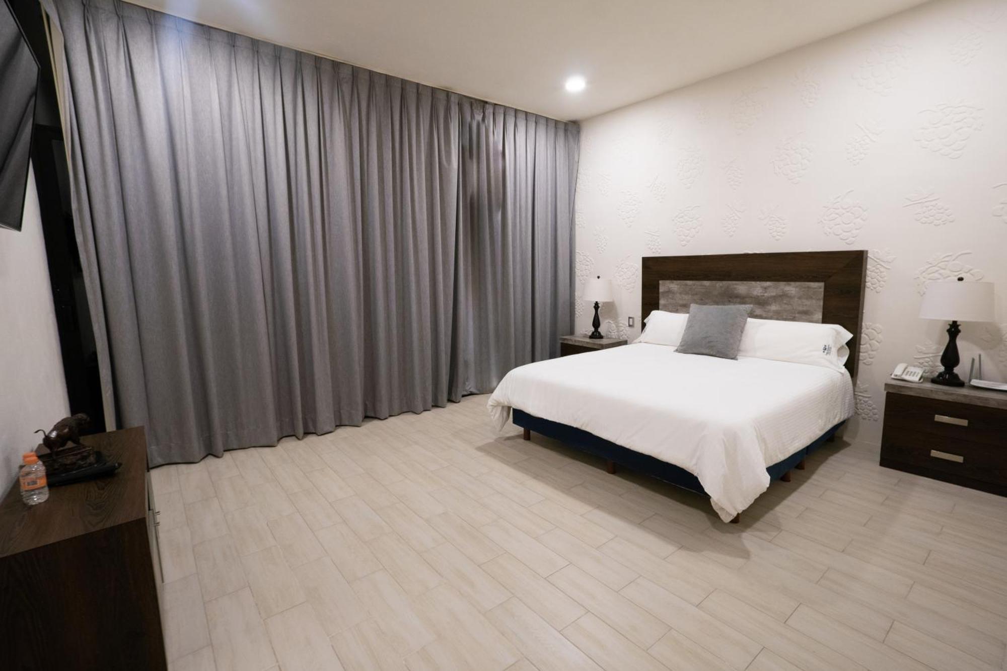 Casa Diamante Vinedos Hotel Ezequiel Montes Ngoại thất bức ảnh